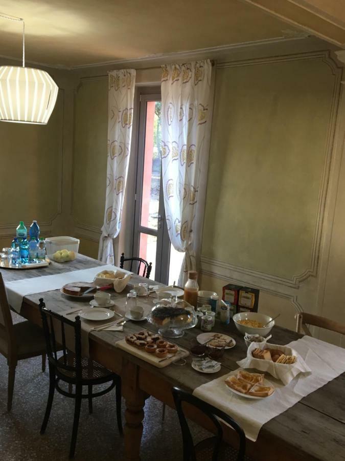 Villa Laura Cocconi 外观 照片